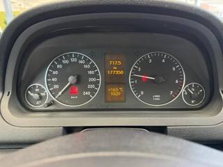 MERCEDES-BENZ A 160 usata, con Servosterzo