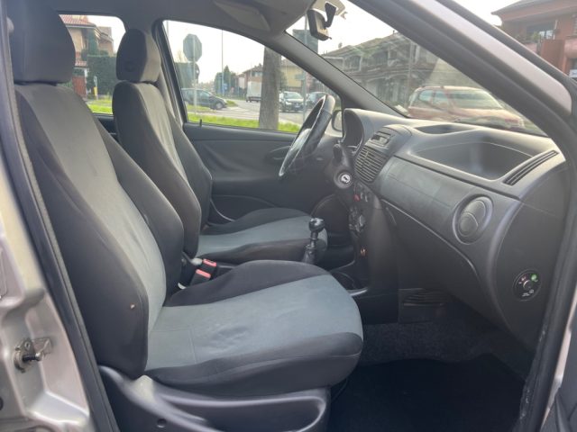 FIAT Punto usata 11
