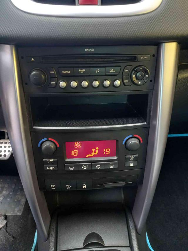 PEUGEOT 207 usata 17