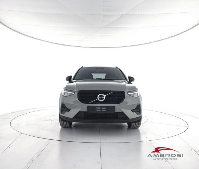 VOLVO XC40 usata 4