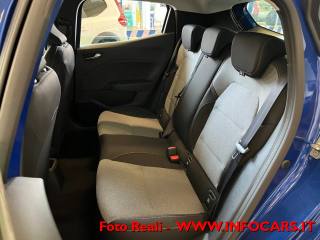 RENAULT Clio usata, con Autoradio