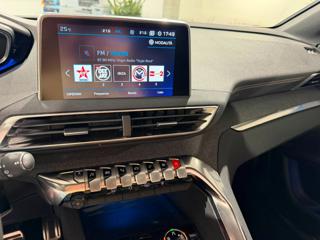 PEUGEOT 3008 usata, con Sistema di navigazione