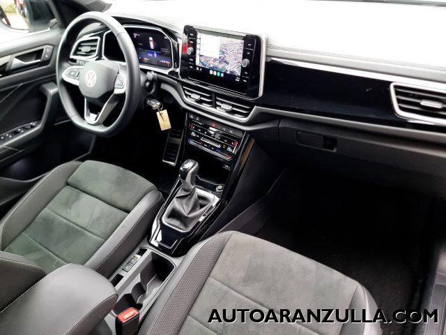 VOLKSWAGEN T-Roc usata, con Controllo automatico clima