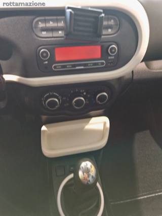 RENAULT Twingo usata 14