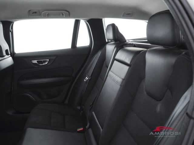VOLVO V60 usata 9