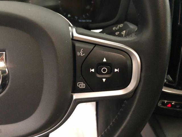 VOLVO V60 usata, con Climatizzatore automatico, 2 zone