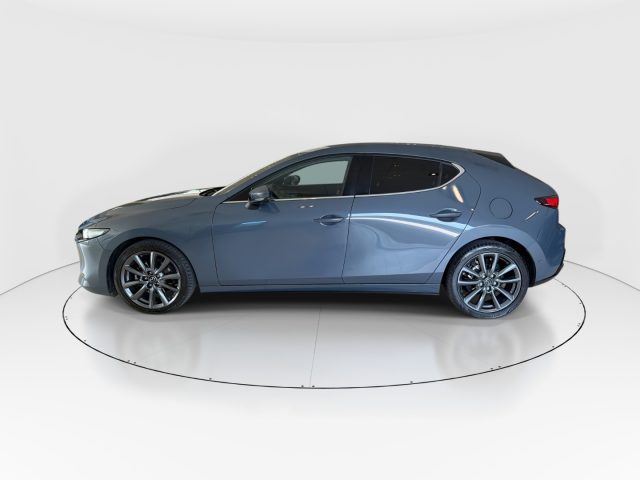 MAZDA 3 usata, con Fari LED