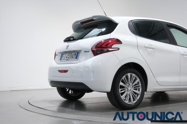PEUGEOT 208 usata 45