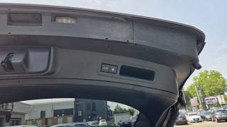 LEXUS UX 250h usata, con ESP