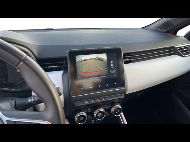 RENAULT Clio usata, con Fari LED