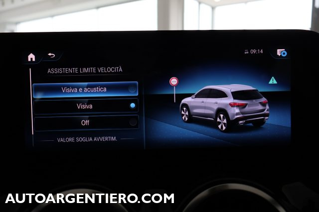 MERCEDES-BENZ GLA 200 usata, con Volante in pelle
