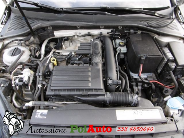 VOLKSWAGEN Golf usata, con ESP