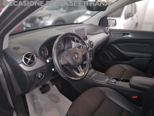 MERCEDES-BENZ B 180 usata, con Airbag laterali