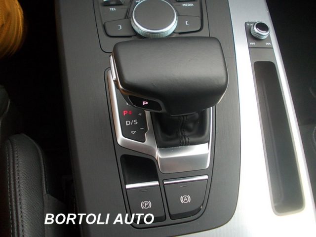 AUDI Q5 usata, con Autoradio