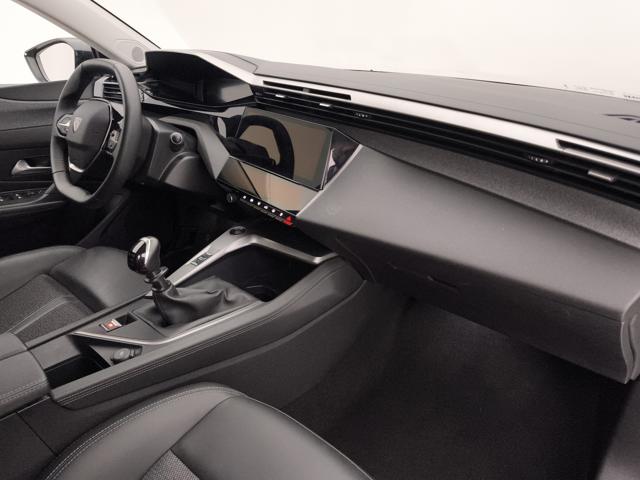 PEUGEOT 308 usata, con Volante multifunzione