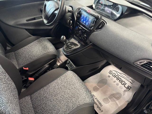 LANCIA Ypsilon usata, con ESP