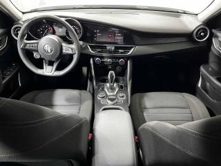 ALFA ROMEO Giulia usata, con Fari Xenon