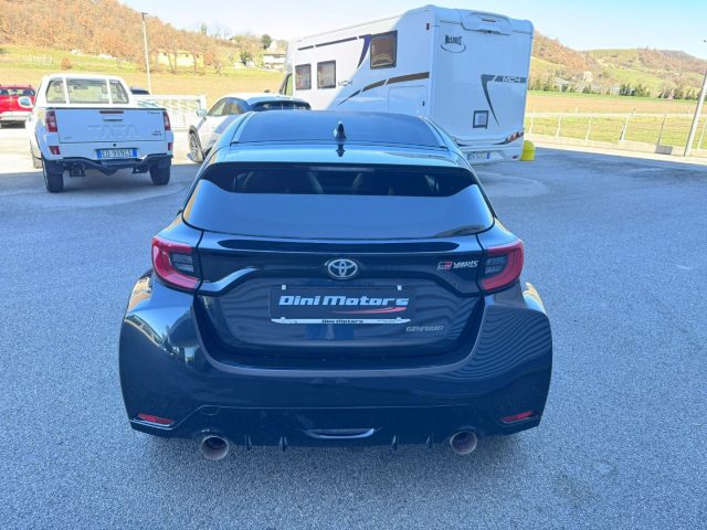 TOYOTA Yaris usata, con Autoradio