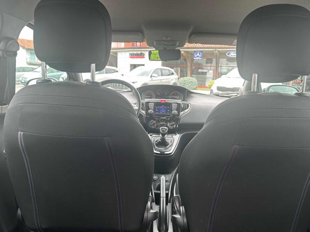LANCIA Ypsilon usata, con ESP