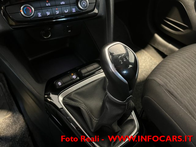 OPEL Corsa usata, con Autoradio digitale
