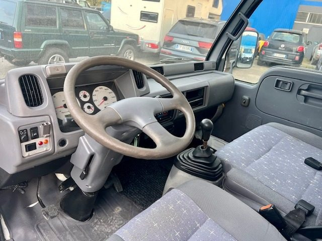 NISSAN Cabstar usata 6