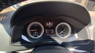 SKODA Karoq usata, con Bluetooth