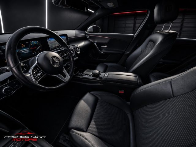 MERCEDES-BENZ A 180 usata, con Alzacristalli elettrici