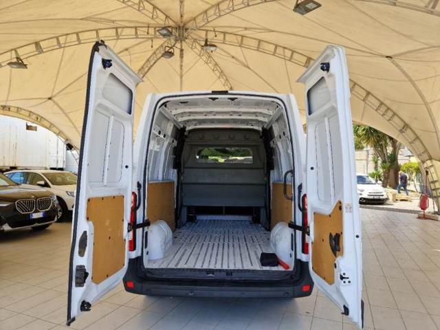 RENAULT Master usata, con Controllo trazione