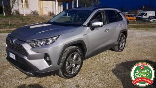 TOYOTA RAV 4 MY23 usata, con USB