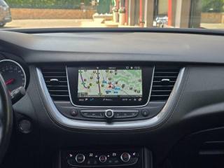 OPEL Grandland X usata, con Sensori di parcheggio posteriori
