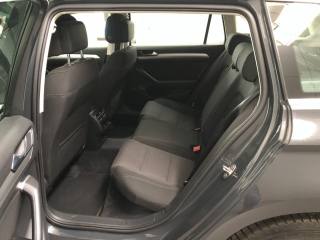 VOLKSWAGEN Passat Variant usata, con Isofix