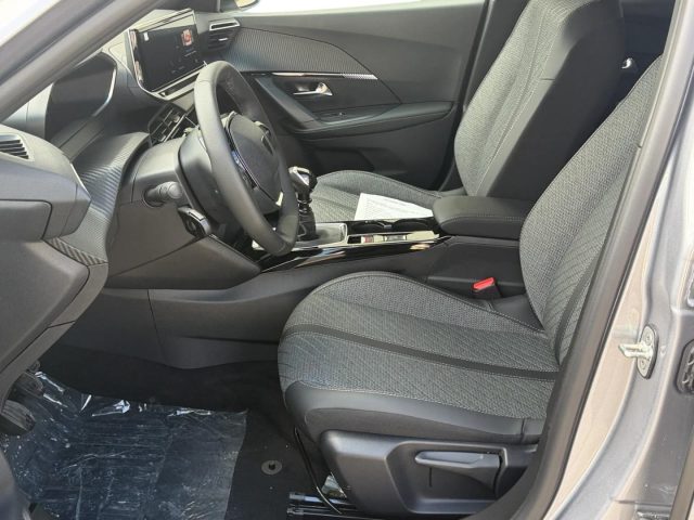 PEUGEOT 2008 usata, con Fari LED