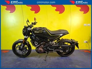 HUSQVARNA Svartpilen 401 usata 2