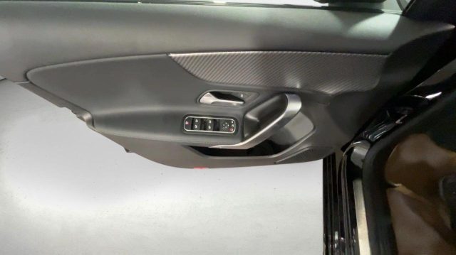MERCEDES-BENZ A 180 usata, con Volante in pelle
