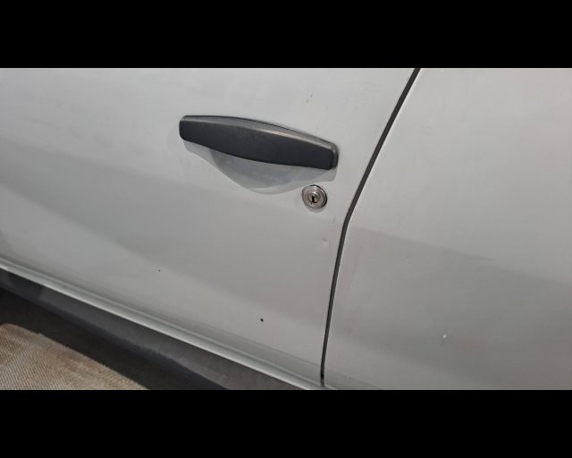 DACIA Duster usata 23