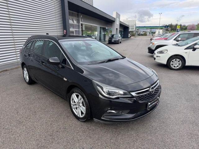OPEL Astra usata, con Airbag laterali