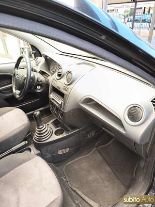 FORD Fiesta usata 19