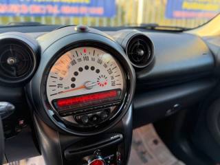MINI Countryman usata 16