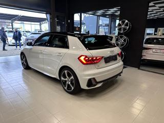 AUDI A1 usata, con Autoradio