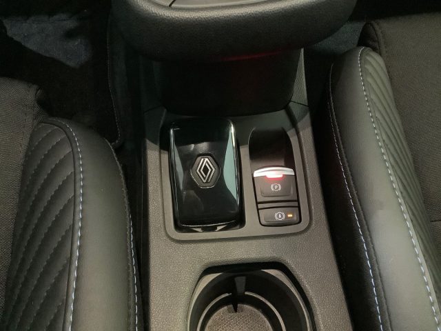 RENAULT Clio usata, con Sensore di luce