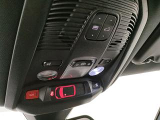 PEUGEOT 5008 usata, con Regolazione elettrica sedili