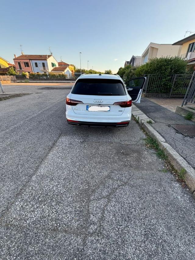 AUDI A4 usata, con Cerchi in lega