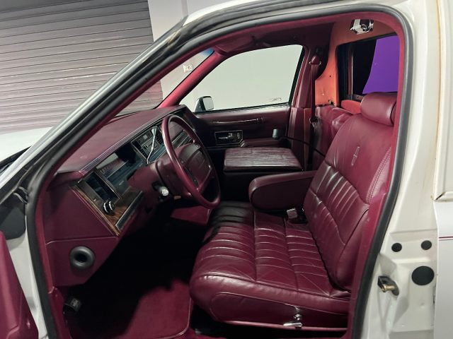 LINCOLN Town Car usata, con Cerchi in lega
