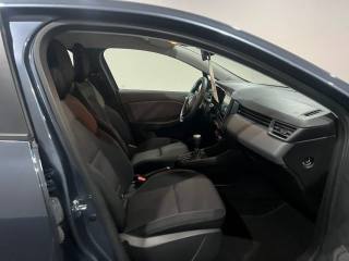 RENAULT Clio usata, con Boardcomputer