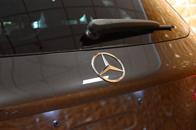 MERCEDES-BENZ GLC 300 usata 20