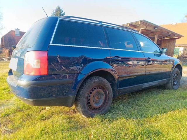 VOLKSWAGEN Passat usata, con Boardcomputer