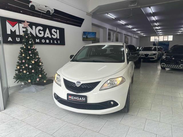LANCIA Ypsilon usata, con ABS