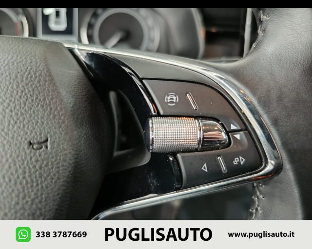 SKODA Kamiq usata, con Sedile posteriore sdoppiato