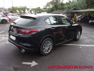 ALFA ROMEO Stelvio usata, con Alzacristalli elettrici