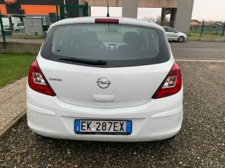 OPEL Corsa usata, con Autoradio